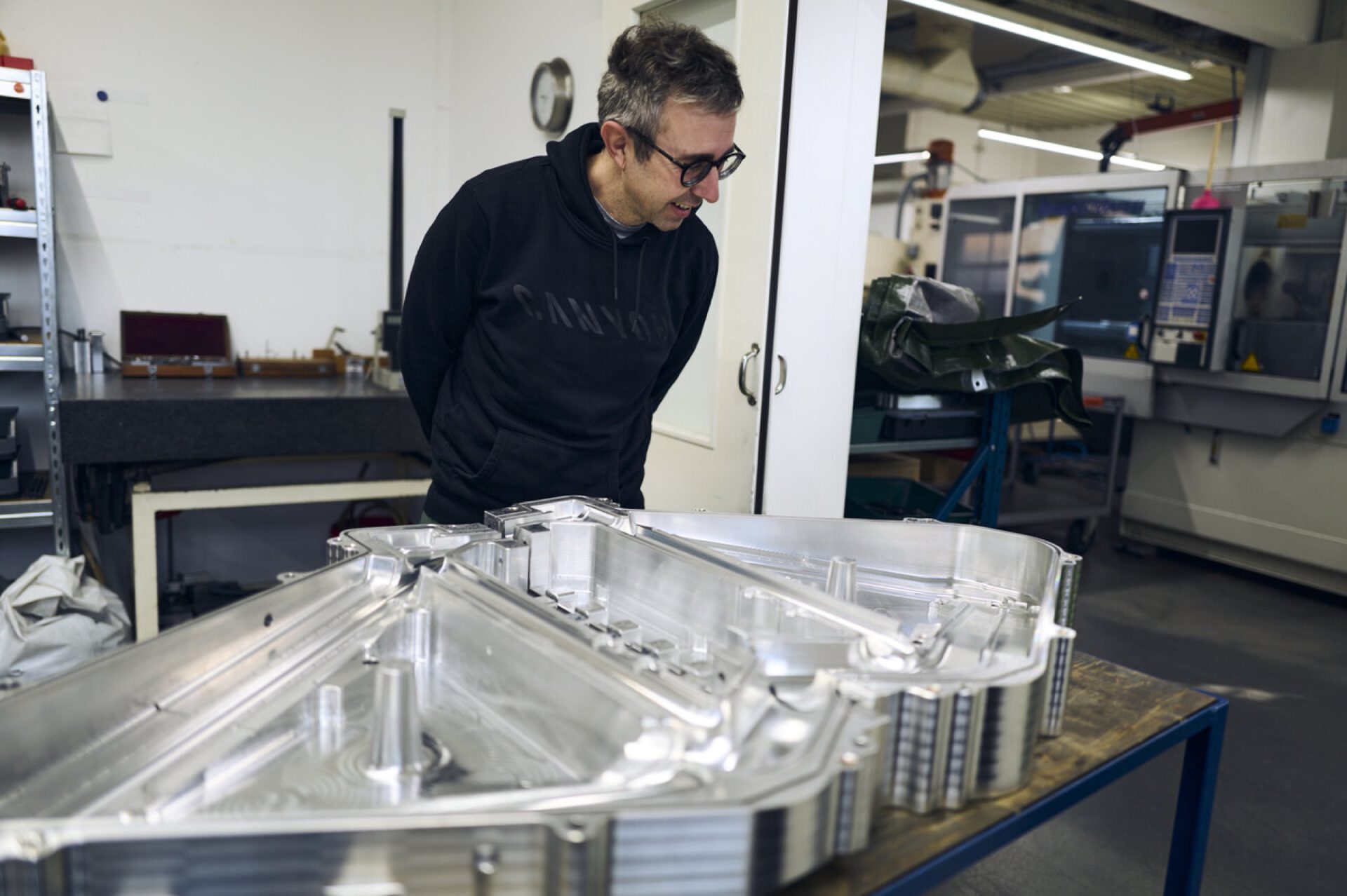 Studiofoto der 32-Zoll-Version des Canyon Grizl CF in Größe 3XL