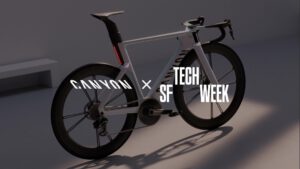 De Canyon Predict-conceptracefiets met het logo van SF Tech Week